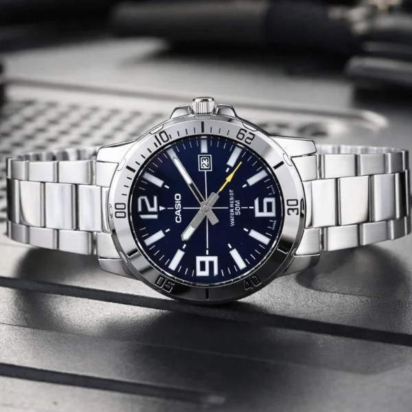 Чоловічий годинник Casio MTP-VD01D-2B фото 3