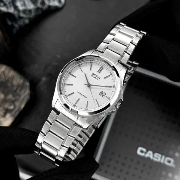 Чоловічий годинник Casio MTP-1183A-7A фото 4