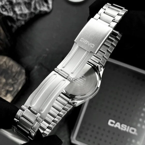 Чоловічий годинник Casio MTP-1183A-7A фото 7