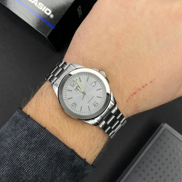 Чоловічий годинник Casio MTP-1215A-7A фото 9