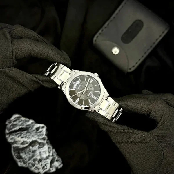Чоловічий годинник Casio MTP-1381D-1A фото 4