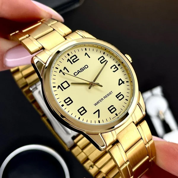 Чоловічий годинник Casio MTP-V001G-9B фото 4