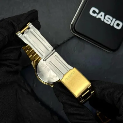 Чоловічий годинник Casio MTP-V002G-1B