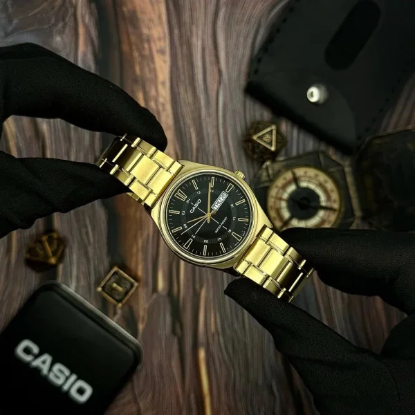 Чоловічий годинник Casio MTP-V006G-1C фото 4
