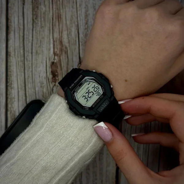 Жіночий годинник Casio LWS-2200H-1A фото 5