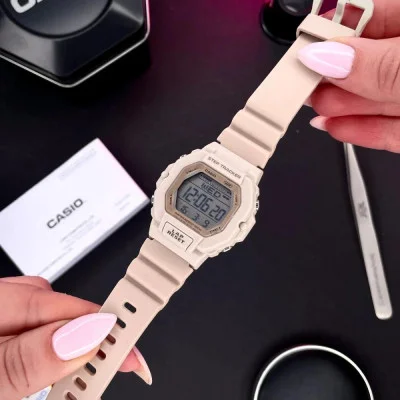 Жіночий годинник Casio LWS-2200H-4A