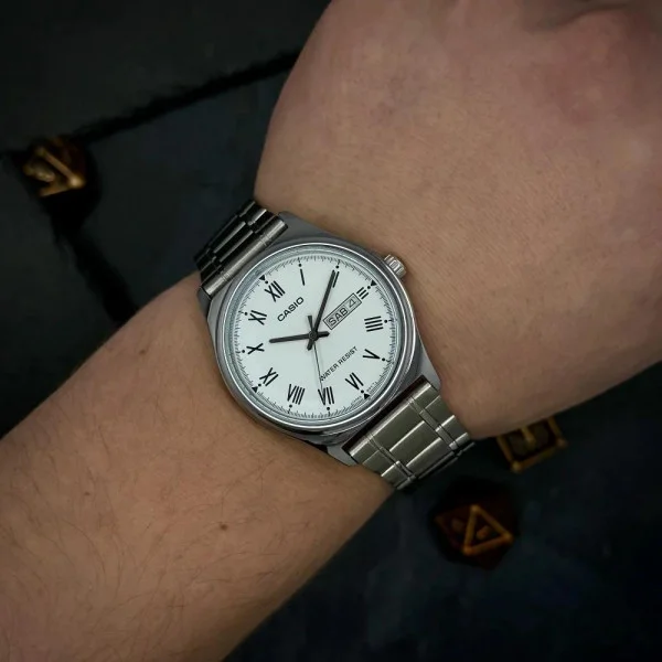Чоловічий годинник Casio MTP-V006D-7B2R фото 3