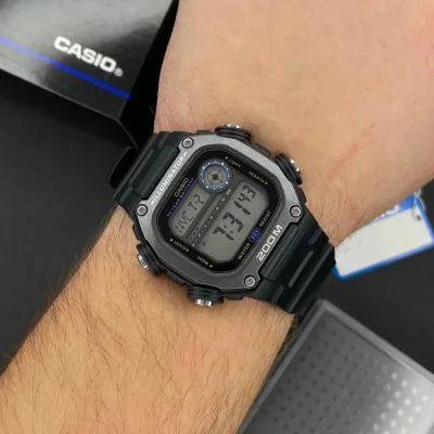 Чоловічий годинник Casio DW-291HX-1A
