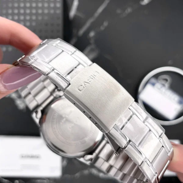 Чоловічий годинник Casio MTP-V002D-7B фото 10