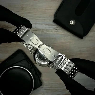 Чоловічий годинник Casio MTP-B110D-7A