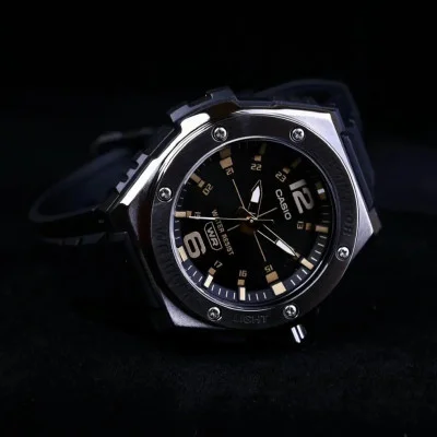 Чоловічий годинник Casio MWA-100H-1A2