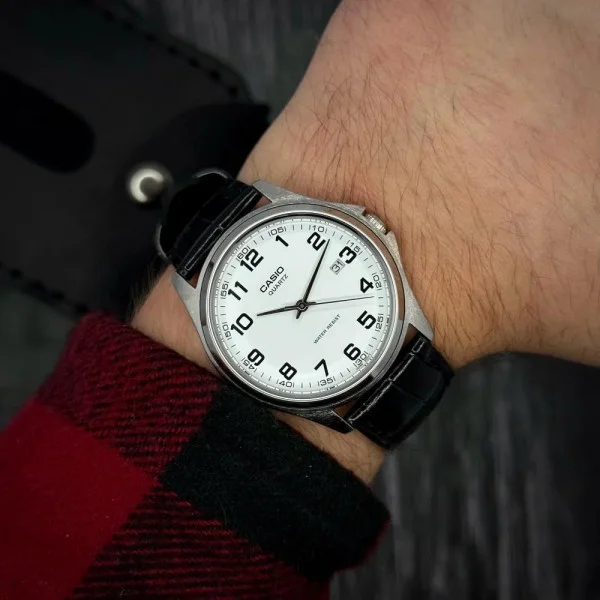 Чоловічий годинник Casio MTP-1183E-7B фото 3