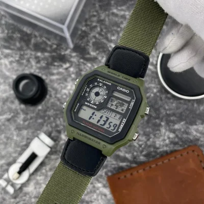 Чоловічий годинник Casio AE-1200WHB-3B
