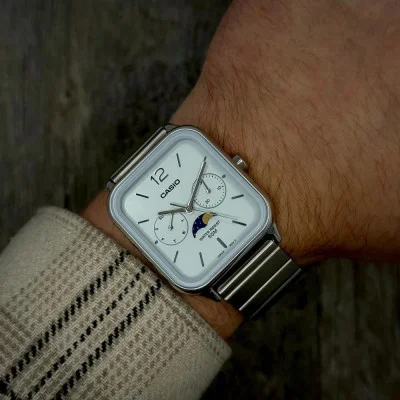 Чоловічий годинник Casio MTP-M305D-2A