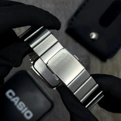 Чоловічий годинник Casio MTP-M305D-2A