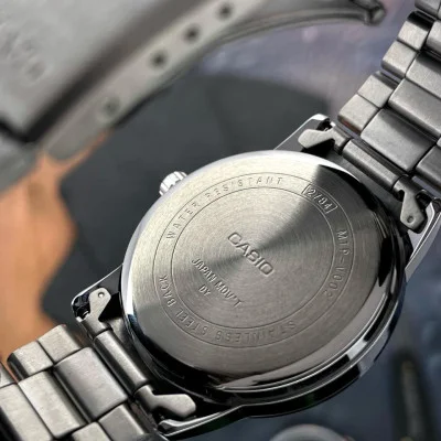 Мужские часы Casio MTP-V002D-1B