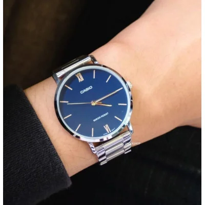 Чоловічий годинник Casio MTP-VT01D-2B