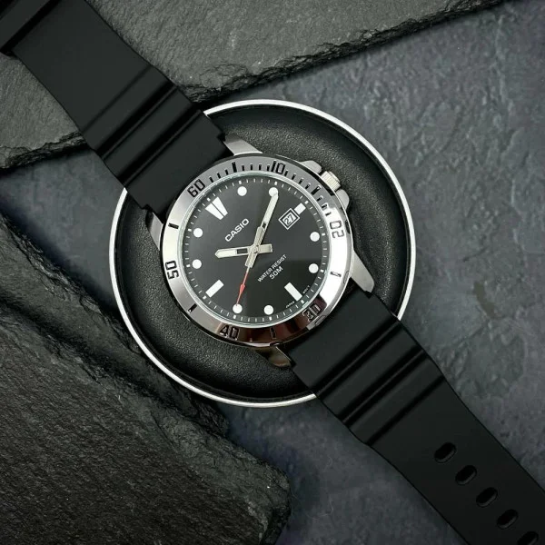 Чоловічий годинник Casio MTP-VD01-1E фото 4
