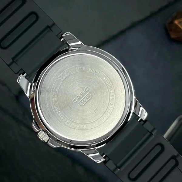 Чоловічий годинник Casio MTP-VD01-1E фото 6
