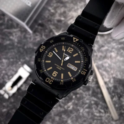 Мужские часы Casio MRW-200H-1B3