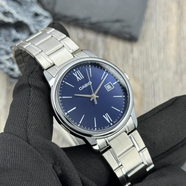 Чоловічий годинник Casio MTP-V002D-2B3 фото 4