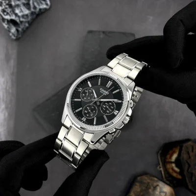 Чоловічий годинник Casio MTP-1375D-1A