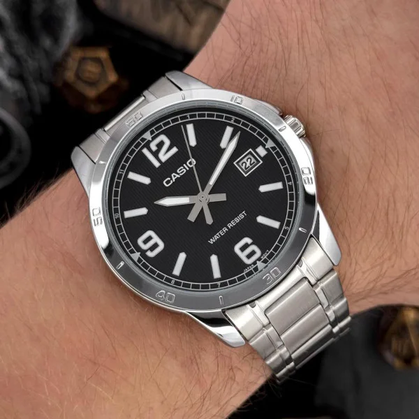Чоловічий годинник Casio MTP-V004D-1B2 фото 3