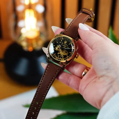 Жіночий годинник Awarder 021 Де би не була Gold-Black-Brown