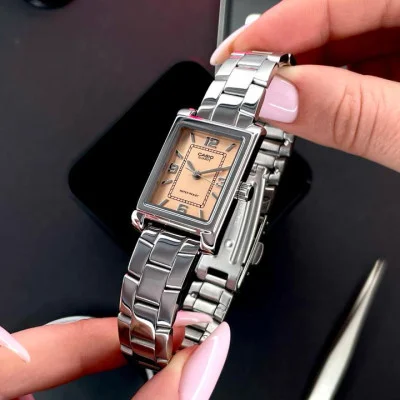 Жіночий годинник Casio LTP-1234DD-4A