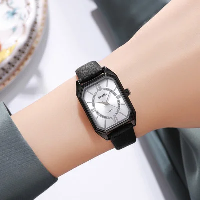 Чоловічий спортивний годинник Skmei 2238BKSI Black-Silver