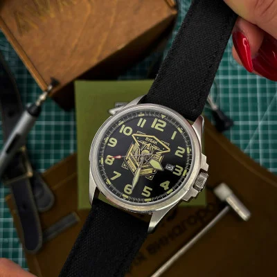 Awarder 040 Black-Silver Індивідуальний дизайн