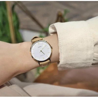 Женские часы Casio LTP-VT01GL-7B