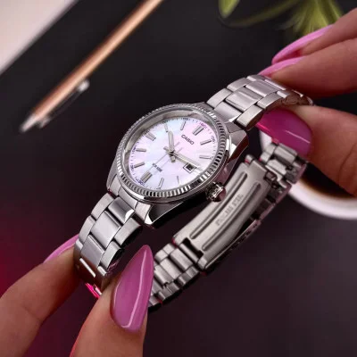 Женские часы Casio LTP-1302DS-4A