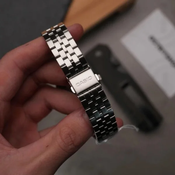 Чоловічий годинник Casio MTP-B146D-2A фото 6