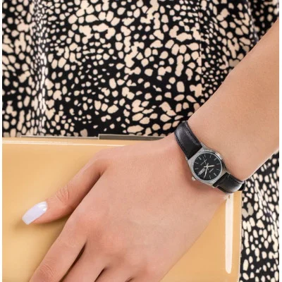 Женские часы Casio LTP-V006L-1B2U