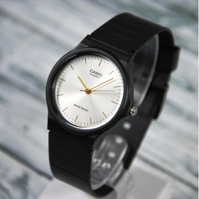 Наручний годинник Casio MQ-24-7E2