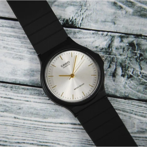 Наручные часы Casio MQ-24-7E2 фото 6
