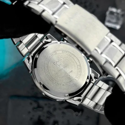 Чоловічий годинник Casio MTP-E510D-1A1