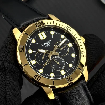 Чоловічий годинник Casio MTP-VD300GL-1E
