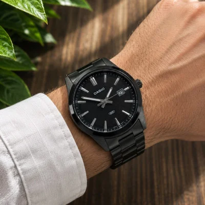 Чоловічий годинник Casio MTP-VD03B-1AUDF