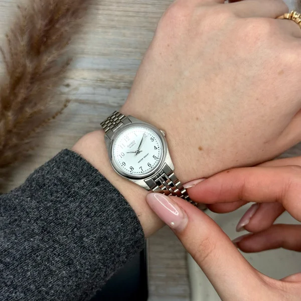 Жіночий годинник Casio LTP-1129A-7B фото 5