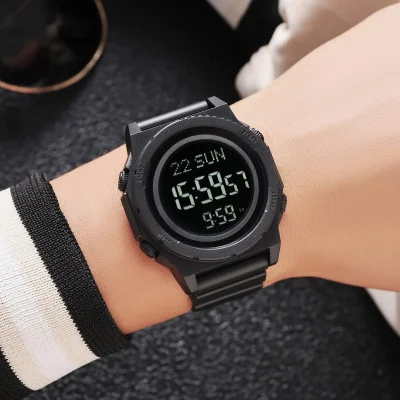 Чоловічий годинник Skmei 2357BK Black