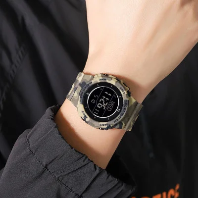 Чоловічий годинник Skmei 2400CMGN Camo Green STOPPED