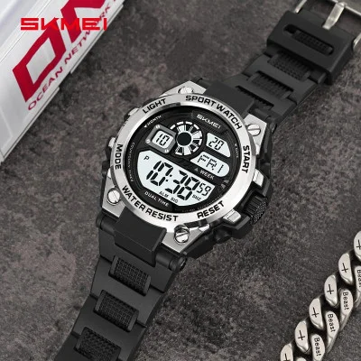 Чоловічий годинник Skmei 2318BKSI Black-Silver