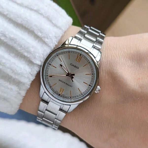 Жіночий годинник Casio LTP-V005D-7B2UDF фото 5