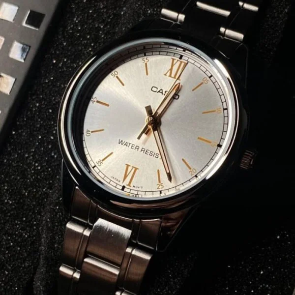 Жіночий годинник Casio LTP-V005D-7B2UDF фото 7