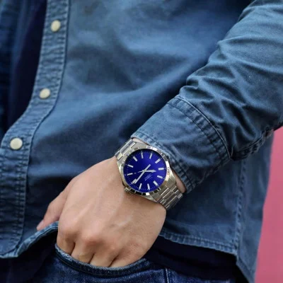 Чоловічий годинник Casio Edifice EFV-100D-2A