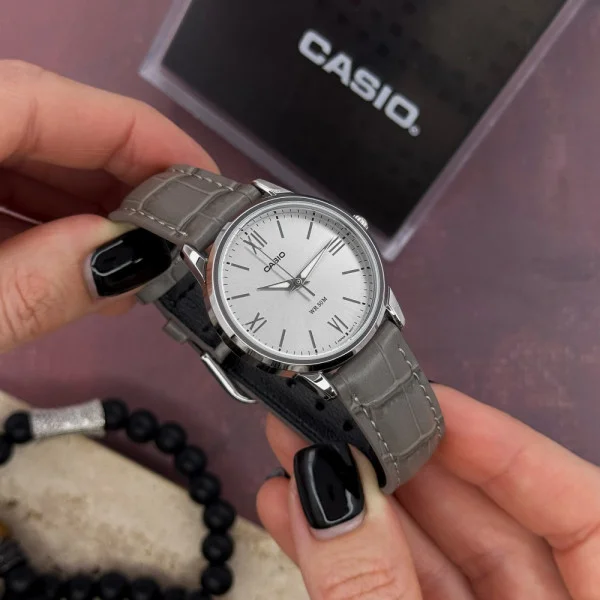 Жіночий годинник Casio LTP-1303LL-7A фото 4