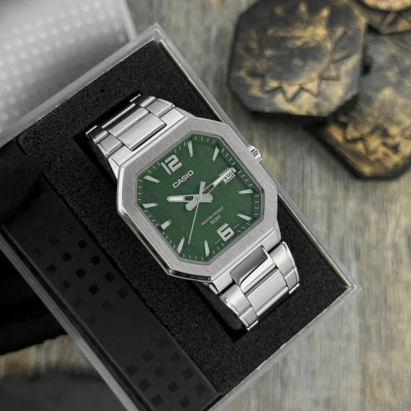 Чоловічий годинник Casio MTP-B195D-3A фото 5