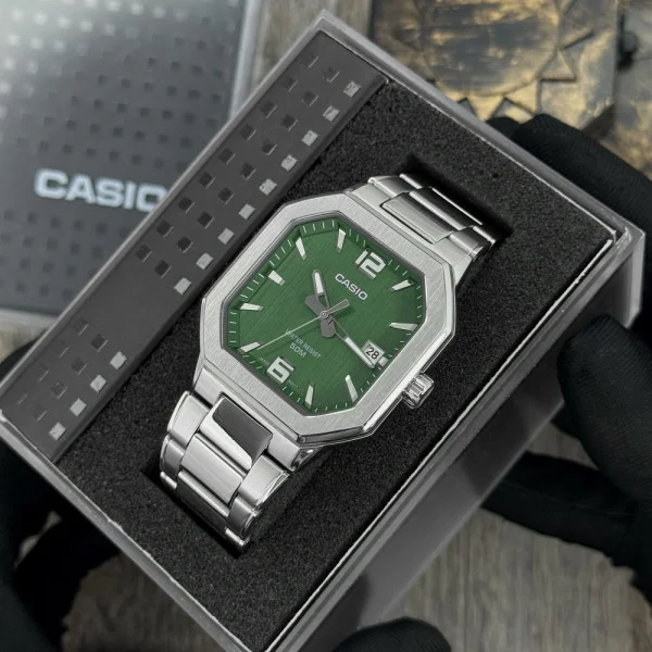 Чоловічий годинник Casio MTP-B195D-3A фото 4